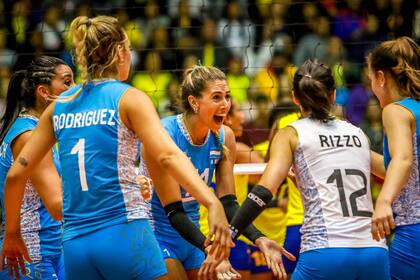 Festejan Nizetich, Rodríguez, Lazcano, la líbero Rizzo y Mayer; las chicas consiguieron la clasificación a Tokio