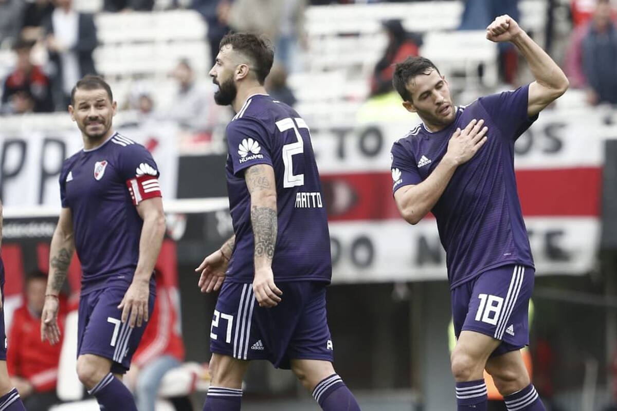 Festejo del gol de River.