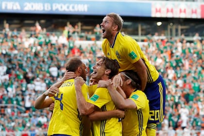 Festejo del segundo gol de Suecia