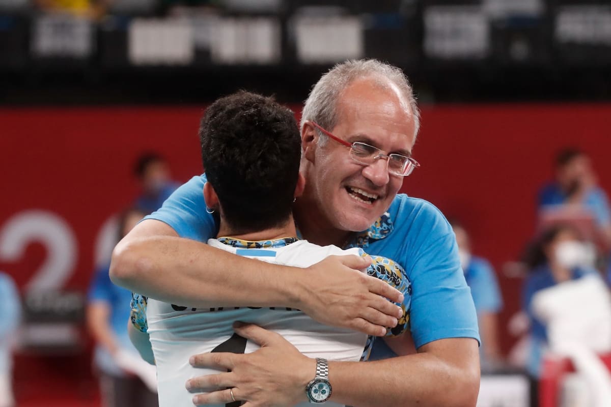 Festejos del seleccionado olímpico de Voley Argentino luego de la victoria frente a Brasil y la obtención de la medalla de Bronce.