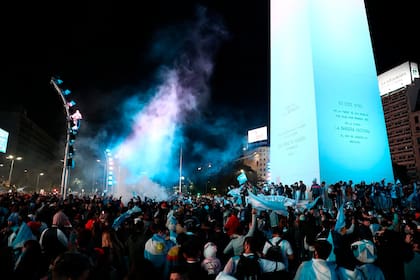 Festejos en el Obelisco por el triunfo de la Selección Argentina en la Copa América