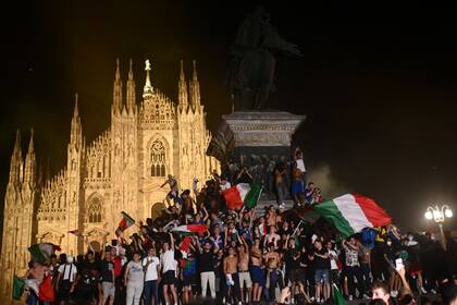 Festejos en Italia por la obtención de la Eurocopa