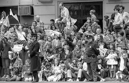 Festejos por la llegada a Buenos Aires del papa Juan Pablo II