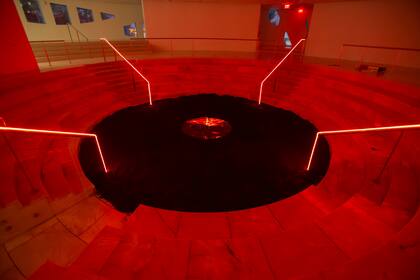 Obra de Sophia Al-Maria en el Faena Festival