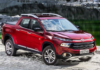Fiat Toro, un desarrollo regional. Fiat leyó bien el auge de las pickups en el continente y lanzó un producto intermedio (entre las medianas y las chicas) que fue un éxito instantáneo