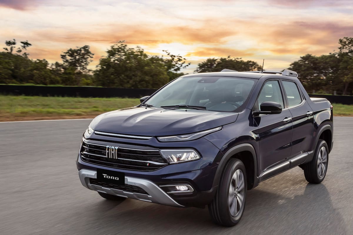 Fiat Toro Volcano diésel AT9 4x4