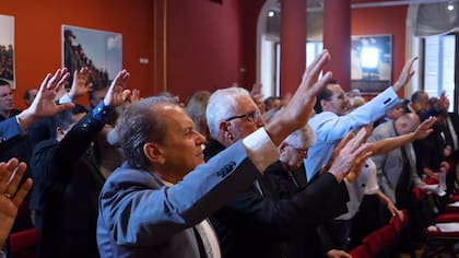 Fieles evangélicos, en la celebración que hicieron en la Casa Rosada con la presencia de Milei