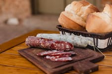 Cuánto y dónde es el concurso por el mejor salame en la Fiesta Nacional del Salame Quintero con shows de Los Palmeras y Antonio Ríos
