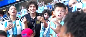 FIFA abrió una investigación por insultos racistas tras el cruce de una hincha argentina y el streamer Speed
