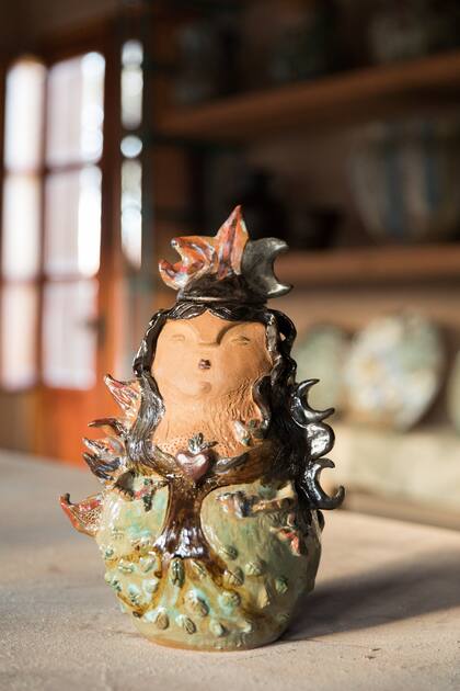 Figura femenina, obra de Pilar Mari.