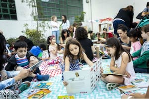 Filba, Filbita y la Feria de Editores se harán en forma virtual. Edicion anterior del FILBA, presentacion del grupo Casagrande