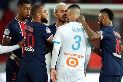 Final de partido co 5 expulsados en PSG Olimpique de Marsella