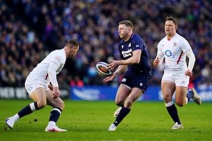 Finn Russell, en acción en el último Seis Naciones: "Soy el Messi del rugby", dijo sin sonrojarse