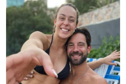 Fiorella es parte de Stravaganza, mientras que Cachete en la obra Una noche en el Hotel. Foto Instagram @fiogimenez1
