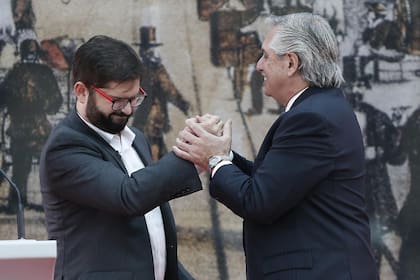 Firma de convenios y declaraciones de los presidentes Alberto Fernández y Gabriel Boric