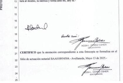 Firma de la escribana