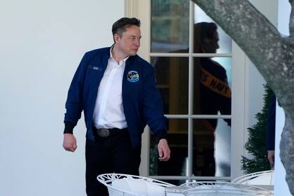 Fiscal general de Wisconsin pide a Corte Suprema del estado que detenga pagos de Musk a votantes