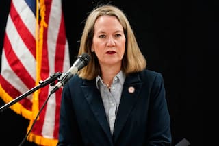 Fiscales de Arizona desestiman caso de falsos electores, pero prometen nueva acusación