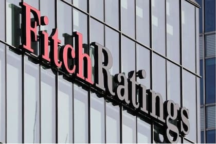 Fitch hace punta entre las calificadoras, que vuelven a quedar rezagadas en relación a la reacción del mercado