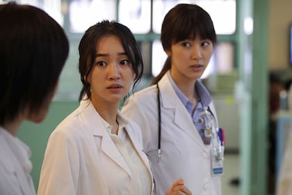 Flu, film surcoreano de 2013 disponible en Netflix que narra el contagio masivo de una virulenta cepa de gripe A