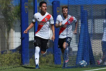Flabian Londoño marcó el gol de la victoria de River ante Boca en reserva.