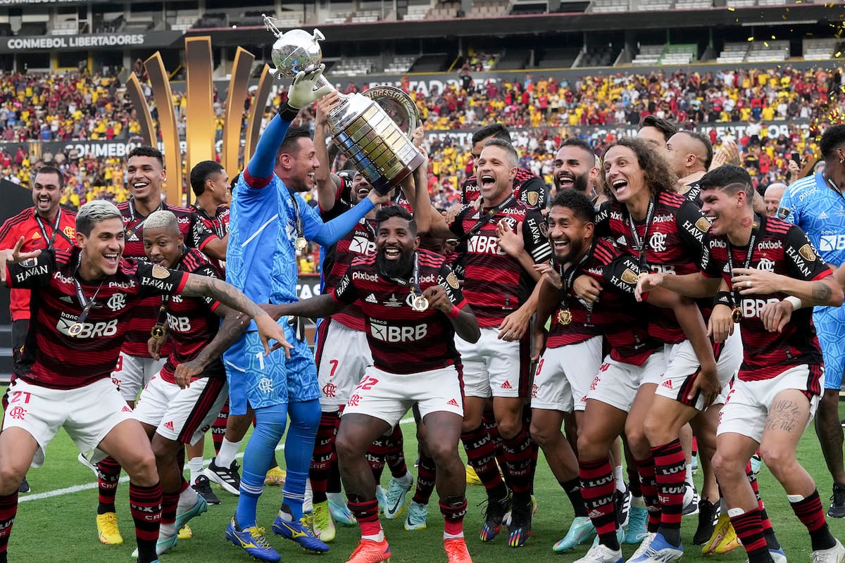 Flamengo, campeón de la Copa Libertadores 2022, se mantiene en carrera por el título; finalizó segundo del grupo A