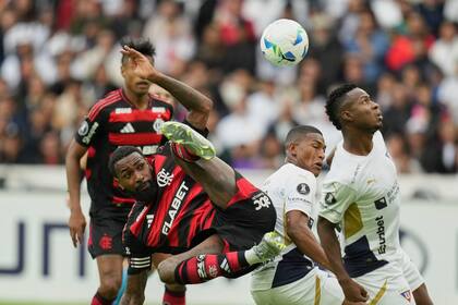 Flamengo empata con Liga de Quito y sigue fuera de zona de clasificación en Libertadores