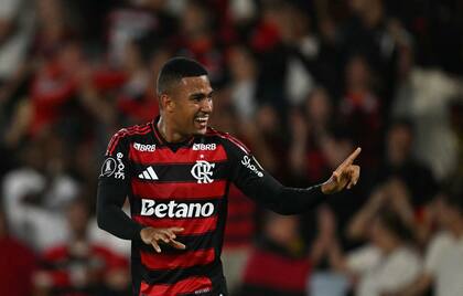 Flamengo pagó 22 millones de euros para repatriar a Samuel Lino en julio, desde Atlético de Madrid. La billetera, un elemento clave
