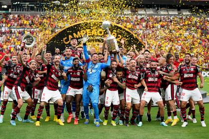 Flamengo se consagró por tercera vez en su historia en la Copa Libertadores y celebró en Quito
