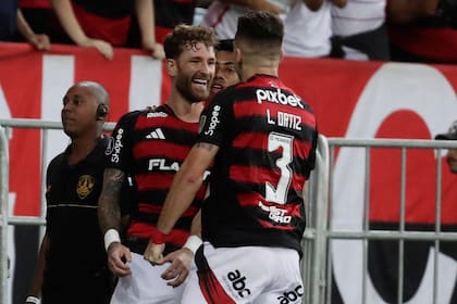 Flamengo, uno de los cuatro equipos brasileños en la competencia, debuta este lunes