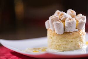 Flan mixto, volcán de chocolate, la mejor pastelería y alternativas gourmet para los amantes de lo dulce.