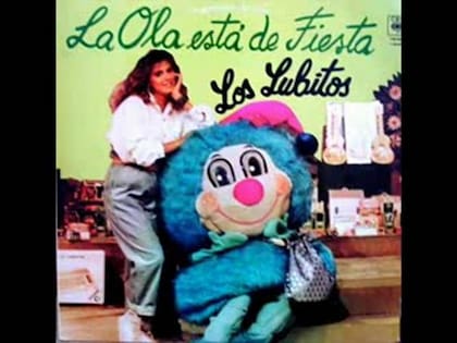 Flavia en La ola está de Fiesta