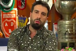 Flavio Azzaro, harto de "la industria de la lástima"