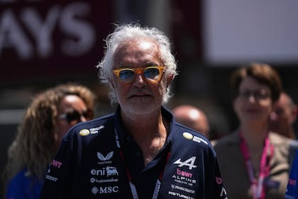 Flavio Briatore, director del equipo Alpine, destacó la tarea de Colapinto y Gasly en Barcelona