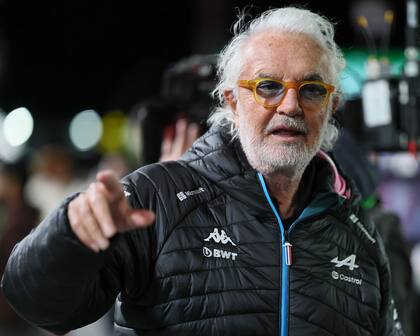 Flavio Briatore ensayó un mensaje elogioso de bienvenida a Franco Colapinto, tras el anuncio de que el argentino será parte de la familia Alpine en la Fórmula 1; el respaldo del magnate italiano y asesor ejecutivo al pilarense es una presión extra para Jack Doohan