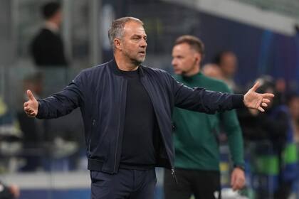 Flick reconoce que el Clásico será un analgésico tras la dolorosa eliminación en la Champions