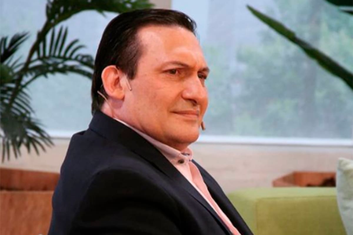 Flor de equipo arrancó la semana con dos bajas: Paulo Kablan y Carmela Bárbaro dieron positivo en Covid-19