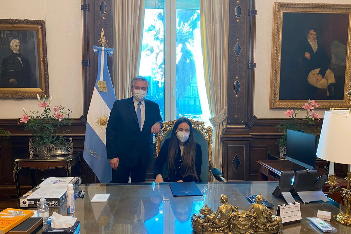 Florencia Aise y Alberto Fernández