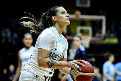 Florencia Chagas, drafteada por la WNBA en 2021, regresa a la selección argentina tras cuatro años