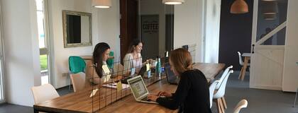 Florencia Gonzalez Otharan es directora en ejecutiva en Elm, una consultora que brinda asesoramiento en gestión ambiental e higiene y seguridad en empresas. Divide sus días entre un espacio de coworking en Pilar con visitas a plantas de las empresas a las que asesora. "Hay mucho por hacer"