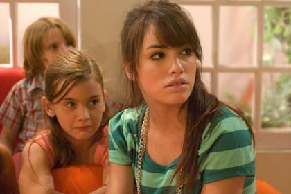 Florencia junto a Lali en Casi Ángeles (Foto captura)