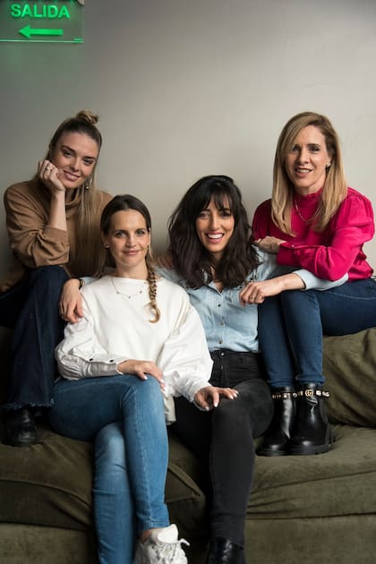 Florencia Otero, Viviana Puerta, Paula Kohan y Sabrina Garciarena son Madres