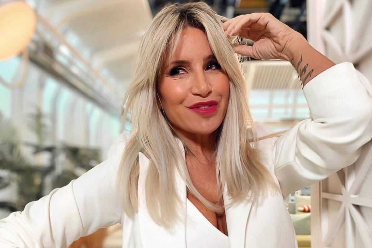 Florencia Peña generó revuelo entre sus seguidores con una postal recién levantada