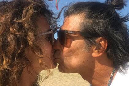 Florencia Raggi y Nicolás Repetto festejan 27 años de amor