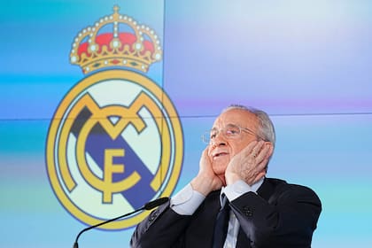 Florentino Pérez, presidente del Real Madrid, reaccionó enseguida tras la polémica que rodea a varios jugadores de su club