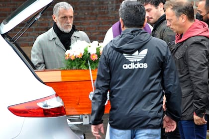 Flores y una emotiva despedida para la emblemática actriz argentina