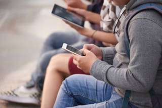 La ley que acaba de entrar en vigor en Florida y que limita el uso de redes sociales a menores