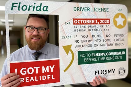 Florida comenzó a emitir licencias de Real ID y tarjetas de identificación en enero de 2010