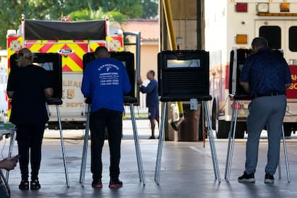 Florida exige una distancia importante respecto del centro de votación (Foto: Archivo)