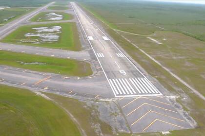 Florida propone construir un nuevo centro de detención de inmigrantes